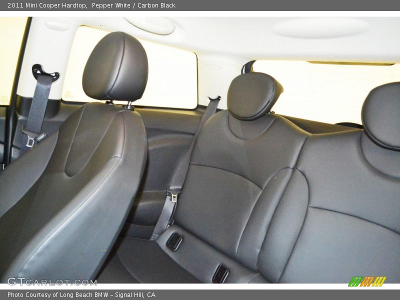 Pepper White / Carbon Black 2011 Mini Cooper Hardtop