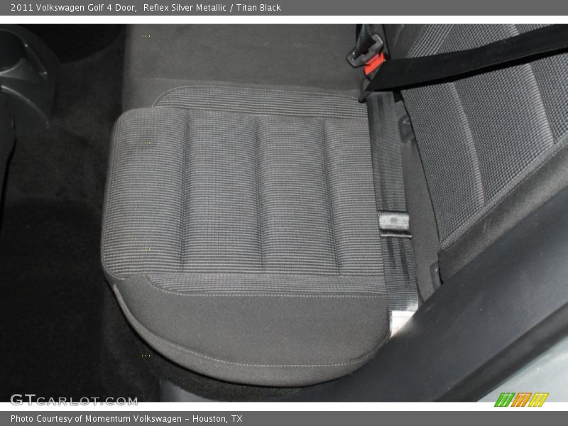 Reflex Silver Metallic / Titan Black 2011 Volkswagen Golf 4 Door