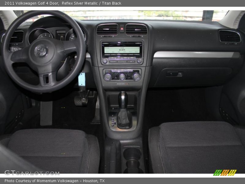 Reflex Silver Metallic / Titan Black 2011 Volkswagen Golf 4 Door