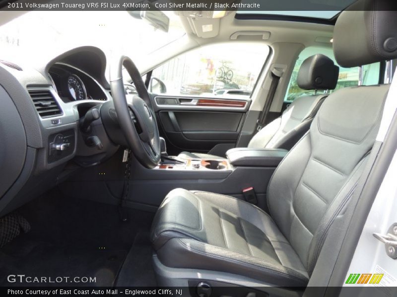 Cool Silver Metallic / Black Anthracite 2011 Volkswagen Touareg VR6 FSI Lux 4XMotion
