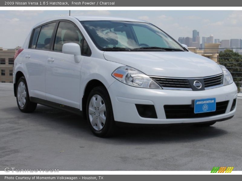 Fresh Powder / Charcoal 2009 Nissan Versa 1.8 S Hatchback