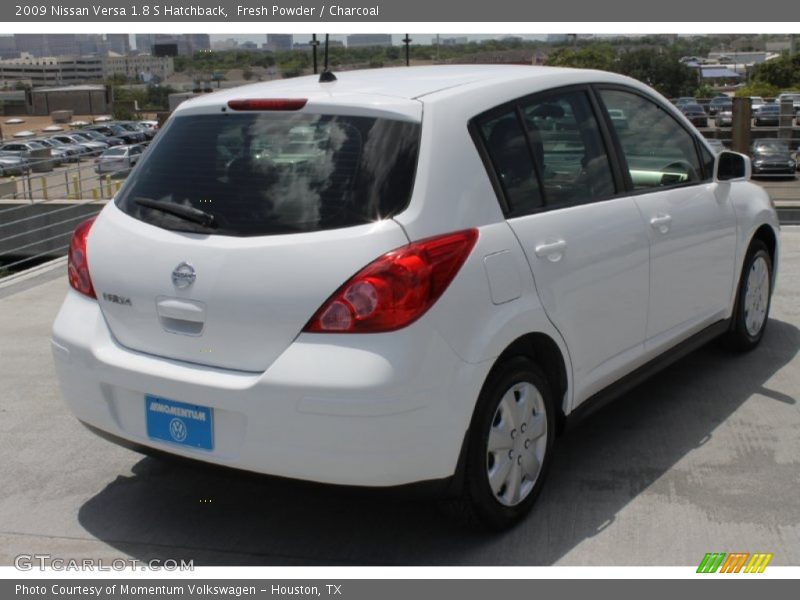 Fresh Powder / Charcoal 2009 Nissan Versa 1.8 S Hatchback