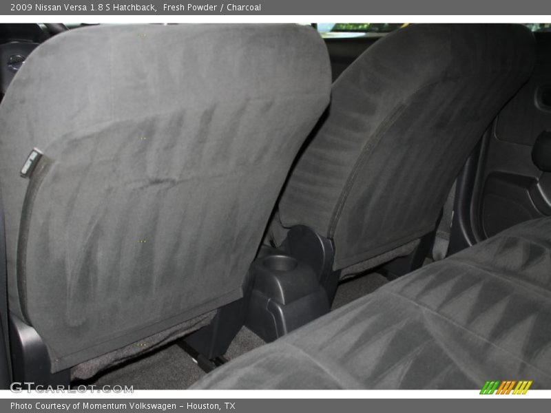Fresh Powder / Charcoal 2009 Nissan Versa 1.8 S Hatchback