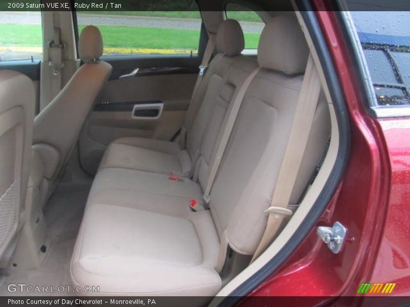 Ruby Red / Tan 2009 Saturn VUE XE