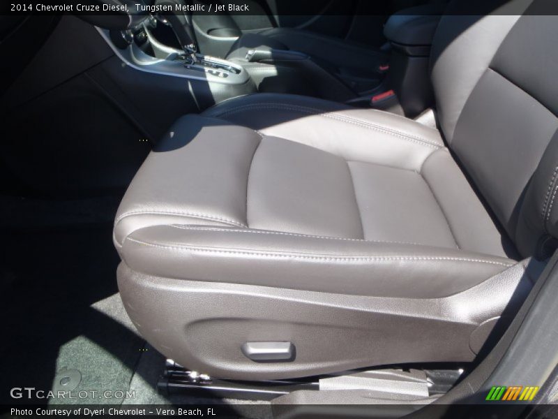 Tungsten Metallic / Jet Black 2014 Chevrolet Cruze Diesel