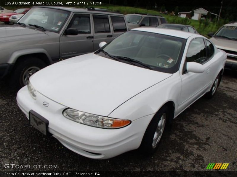 Arctic White / Neutral 1999 Oldsmobile Alero GL Coupe