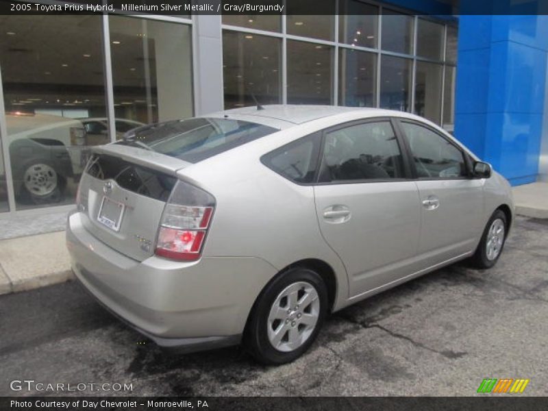 Millenium Silver Metallic / Gray/Burgundy 2005 Toyota Prius Hybrid