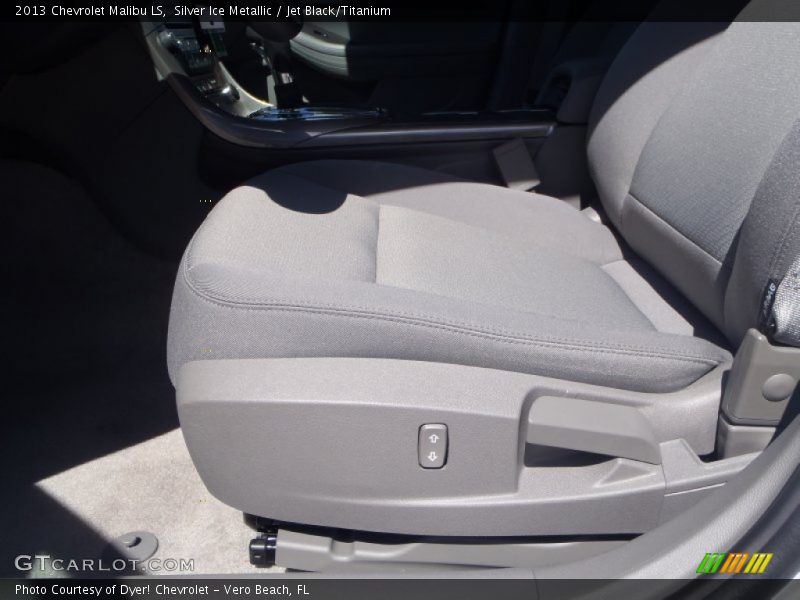 Silver Ice Metallic / Jet Black/Titanium 2013 Chevrolet Malibu LS