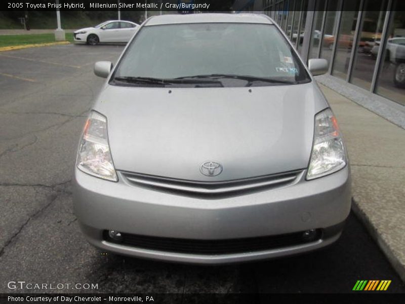 Millenium Silver Metallic / Gray/Burgundy 2005 Toyota Prius Hybrid