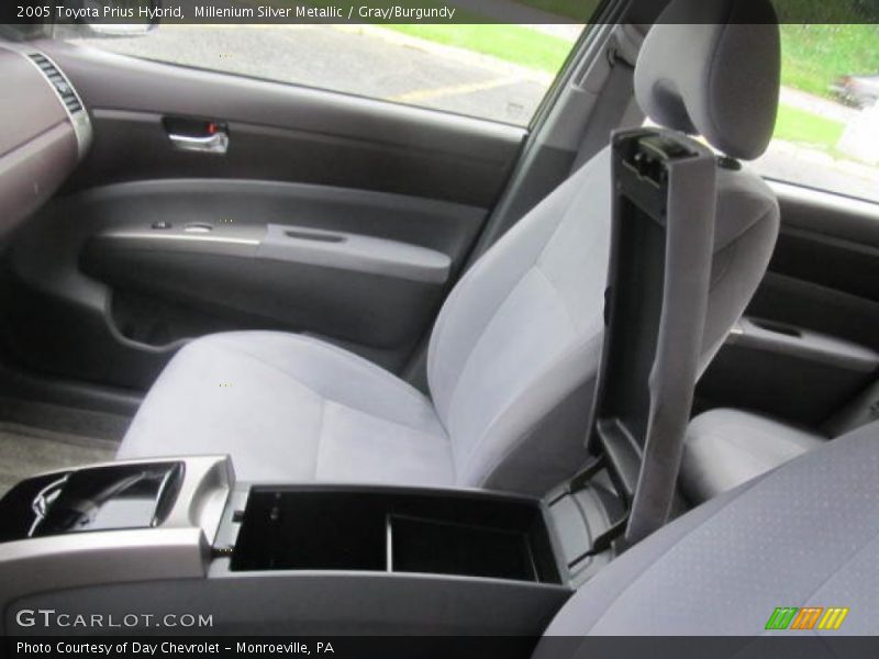 Millenium Silver Metallic / Gray/Burgundy 2005 Toyota Prius Hybrid