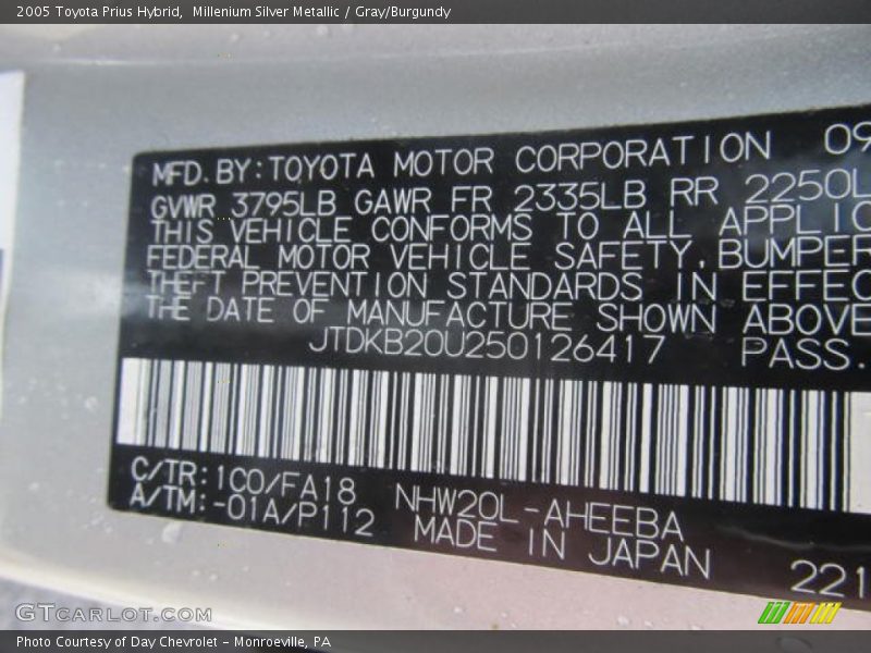 Millenium Silver Metallic / Gray/Burgundy 2005 Toyota Prius Hybrid