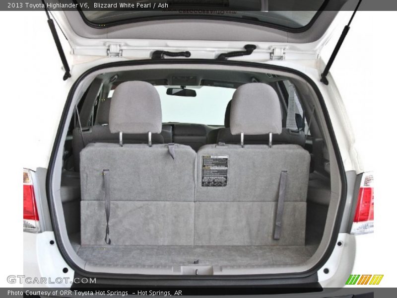 Blizzard White Pearl / Ash 2013 Toyota Highlander V6