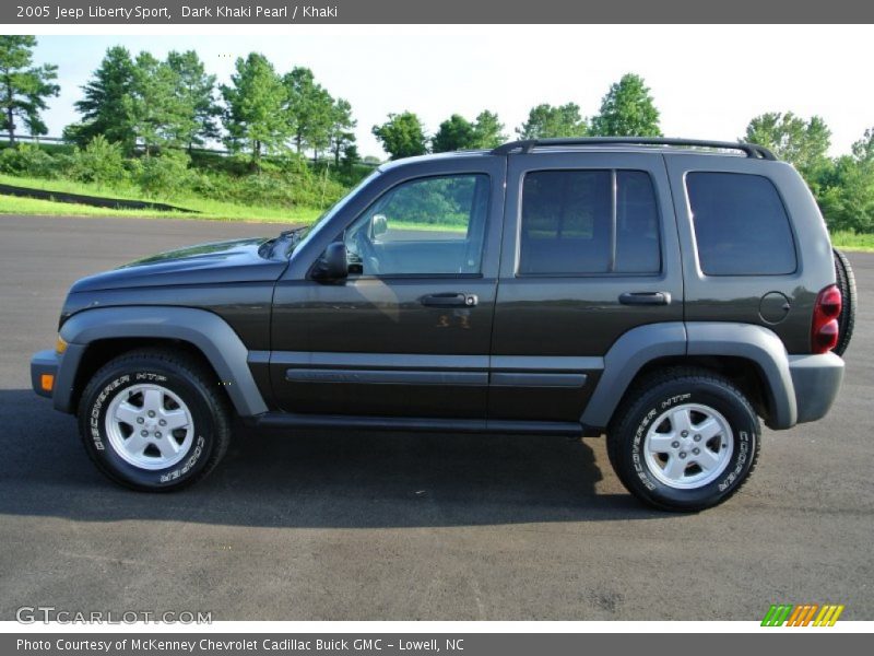 Dark Khaki Pearl / Khaki 2005 Jeep Liberty Sport