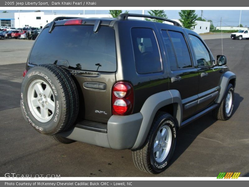Dark Khaki Pearl / Khaki 2005 Jeep Liberty Sport