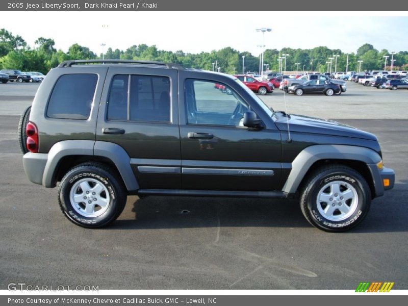 Dark Khaki Pearl / Khaki 2005 Jeep Liberty Sport