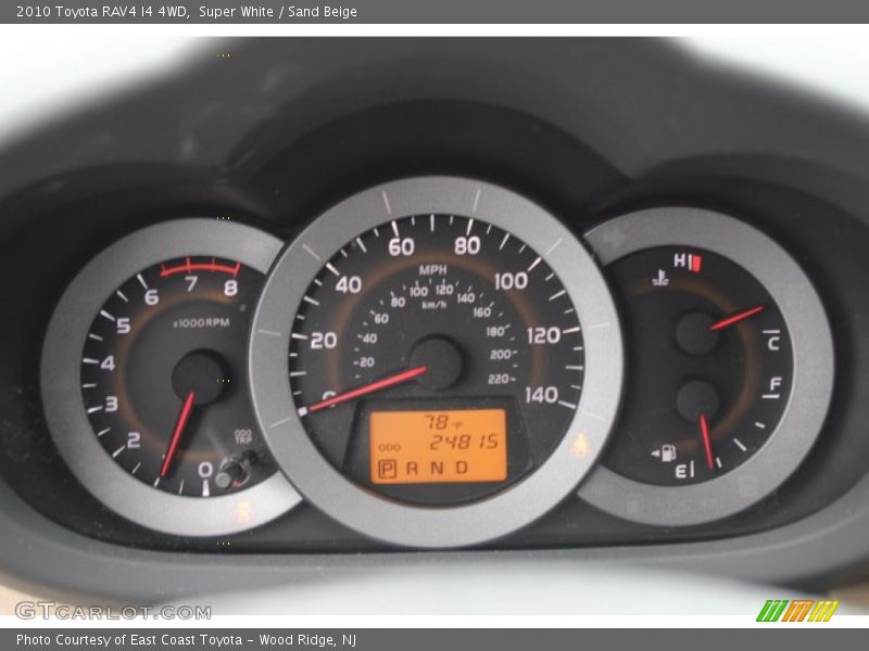 Super White / Sand Beige 2010 Toyota RAV4 I4 4WD