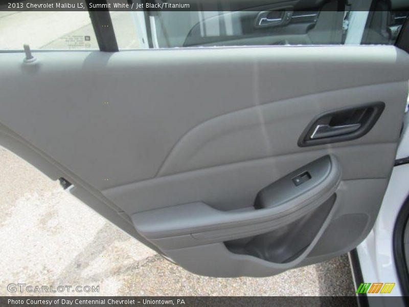 Summit White / Jet Black/Titanium 2013 Chevrolet Malibu LS