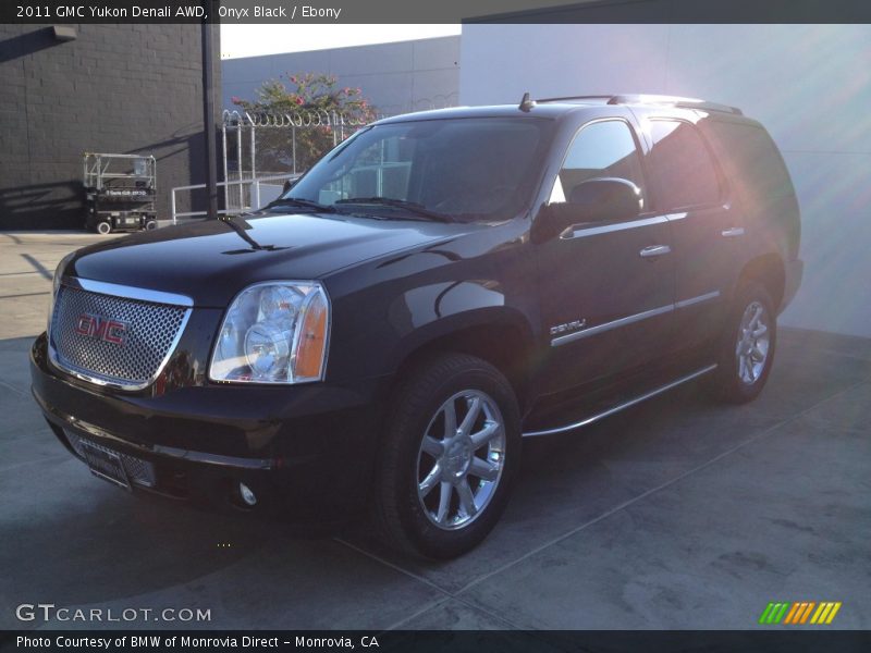 Onyx Black / Ebony 2011 GMC Yukon Denali AWD