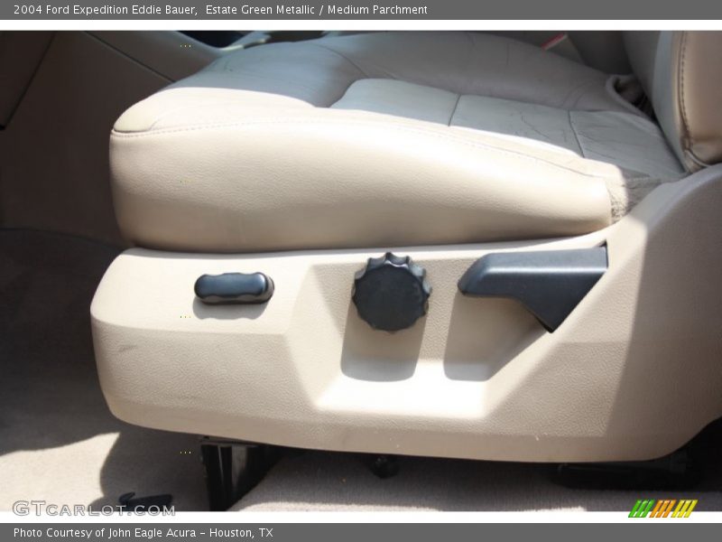 Estate Green Metallic / Medium Parchment 2004 Ford Expedition Eddie Bauer