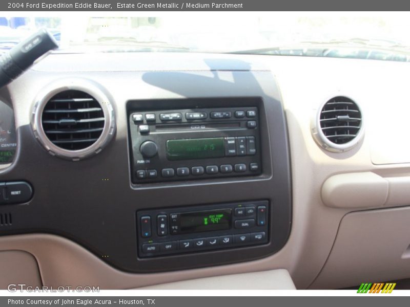 Estate Green Metallic / Medium Parchment 2004 Ford Expedition Eddie Bauer