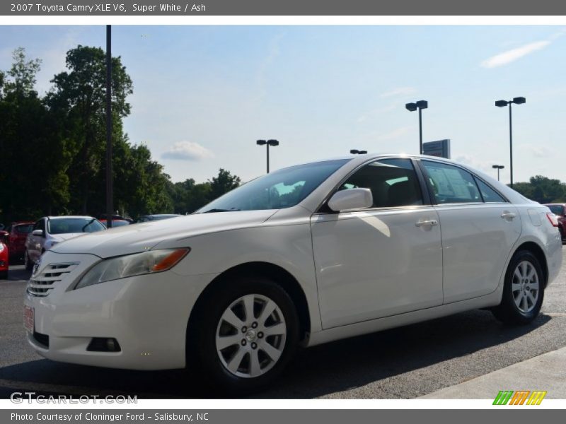 Super White / Ash 2007 Toyota Camry XLE V6