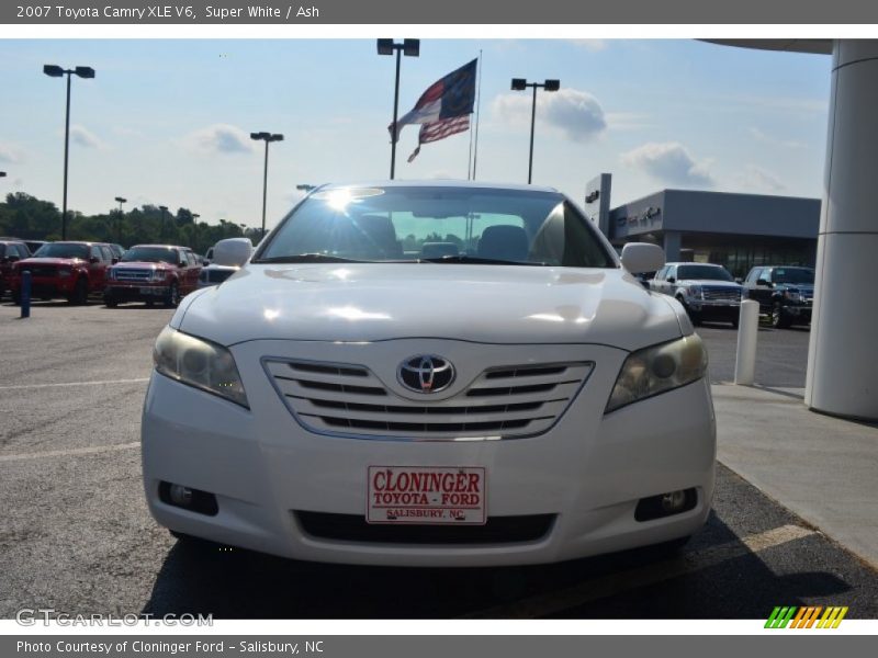 Super White / Ash 2007 Toyota Camry XLE V6