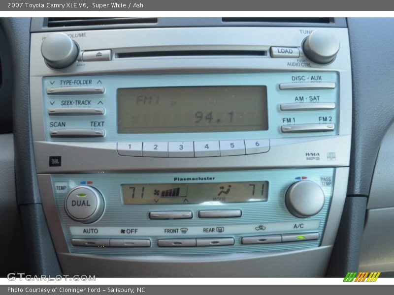 Super White / Ash 2007 Toyota Camry XLE V6