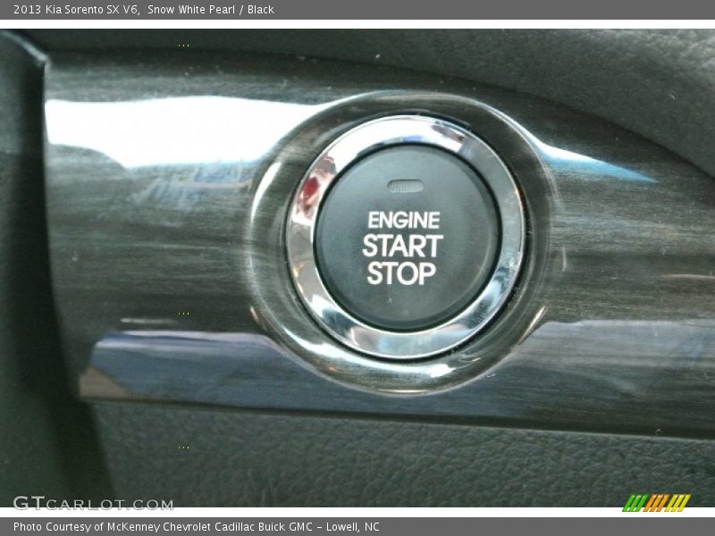 Snow White Pearl / Black 2013 Kia Sorento SX V6