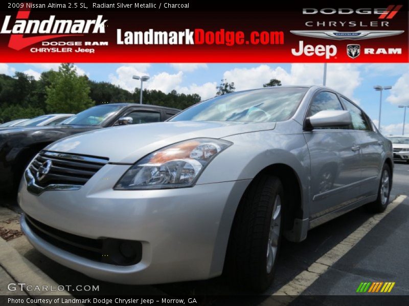 Radiant Silver Metallic / Charcoal 2009 Nissan Altima 2.5 SL