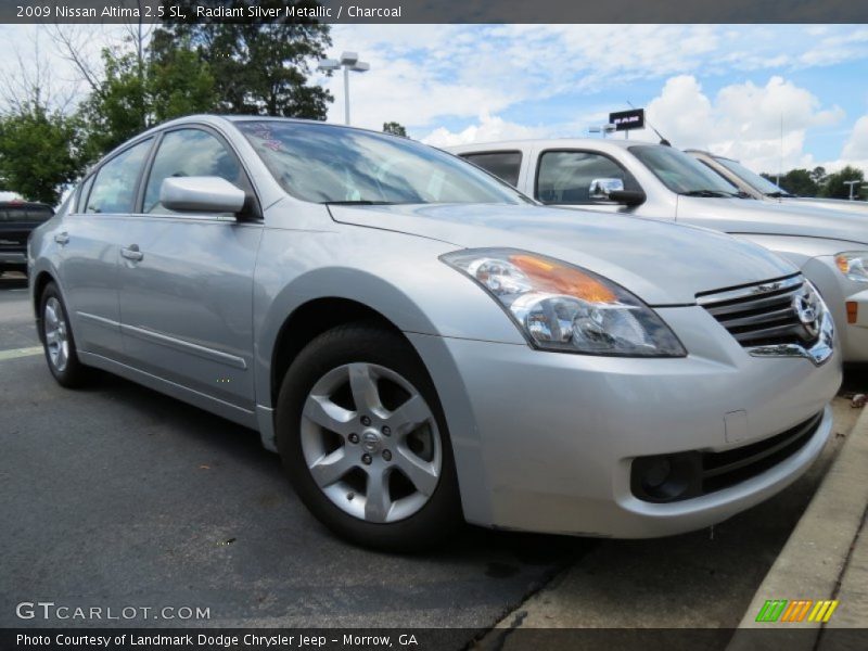 Radiant Silver Metallic / Charcoal 2009 Nissan Altima 2.5 SL