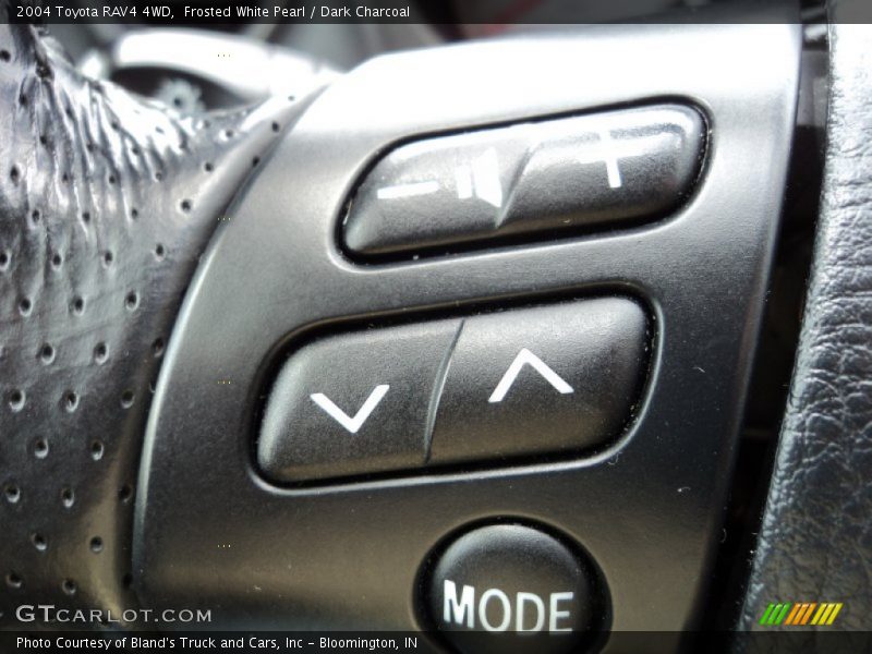Frosted White Pearl / Dark Charcoal 2004 Toyota RAV4 4WD