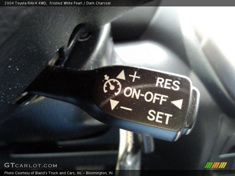 Frosted White Pearl / Dark Charcoal 2004 Toyota RAV4 4WD