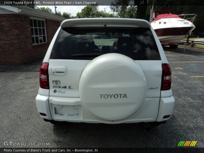 Frosted White Pearl / Dark Charcoal 2004 Toyota RAV4 4WD
