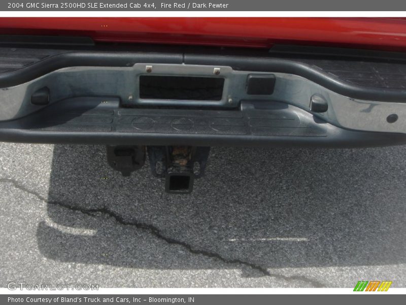 Fire Red / Dark Pewter 2004 GMC Sierra 2500HD SLE Extended Cab 4x4
