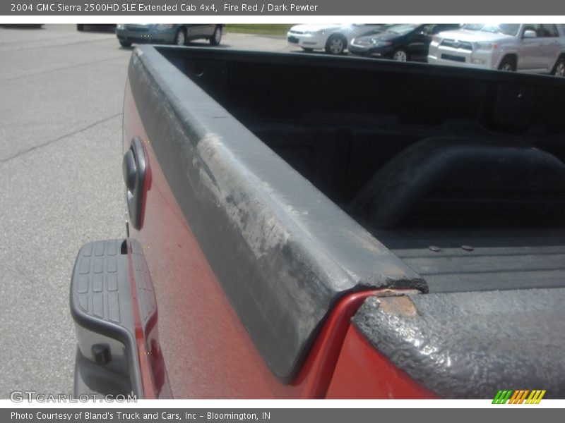 Fire Red / Dark Pewter 2004 GMC Sierra 2500HD SLE Extended Cab 4x4