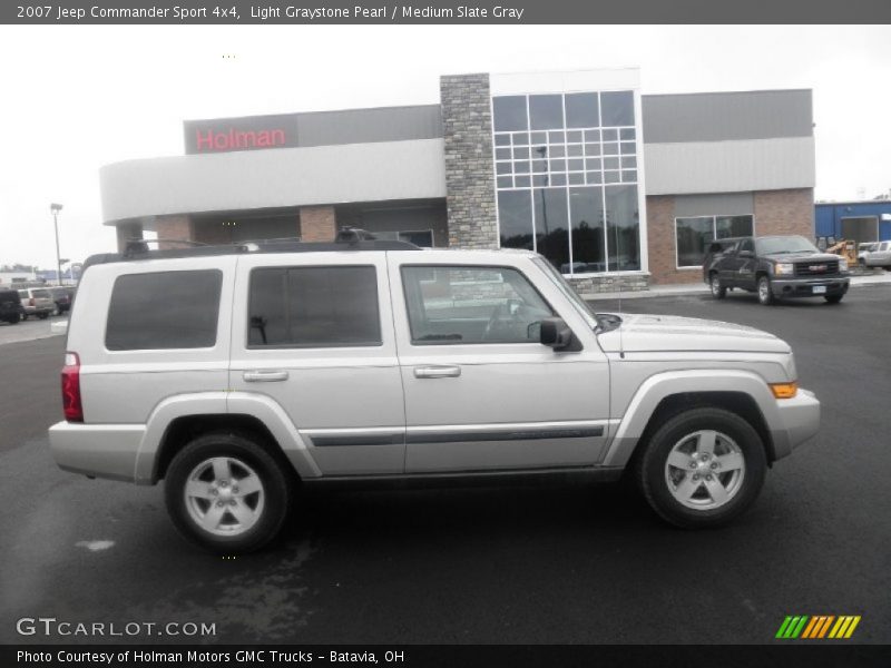 Light Graystone Pearl / Medium Slate Gray 2007 Jeep Commander Sport 4x4