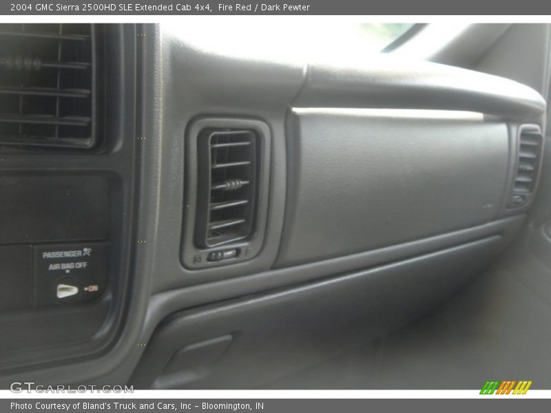 Fire Red / Dark Pewter 2004 GMC Sierra 2500HD SLE Extended Cab 4x4
