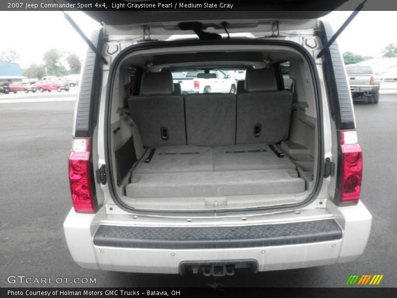 Light Graystone Pearl / Medium Slate Gray 2007 Jeep Commander Sport 4x4