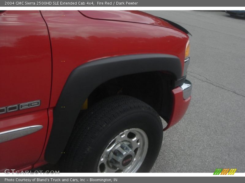 Fire Red / Dark Pewter 2004 GMC Sierra 2500HD SLE Extended Cab 4x4