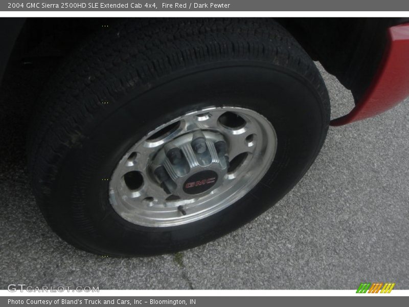 Fire Red / Dark Pewter 2004 GMC Sierra 2500HD SLE Extended Cab 4x4