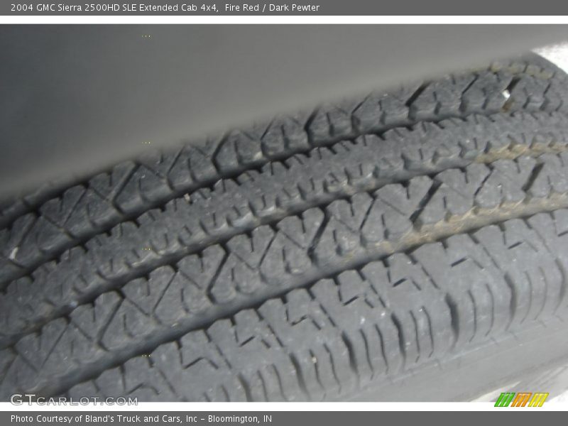 Fire Red / Dark Pewter 2004 GMC Sierra 2500HD SLE Extended Cab 4x4