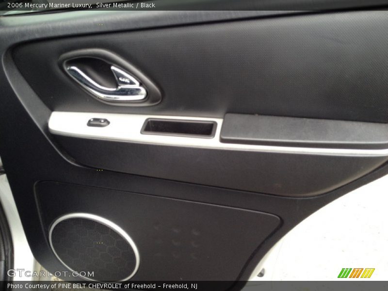 Silver Metallic / Black 2006 Mercury Mariner Luxury