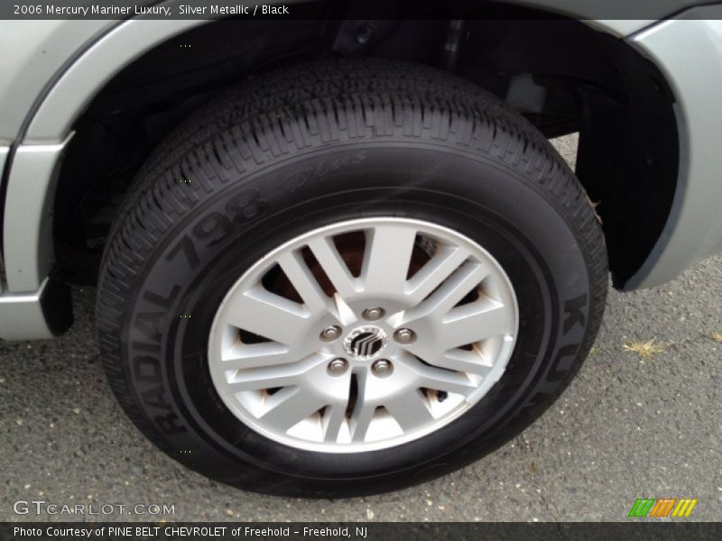 Silver Metallic / Black 2006 Mercury Mariner Luxury