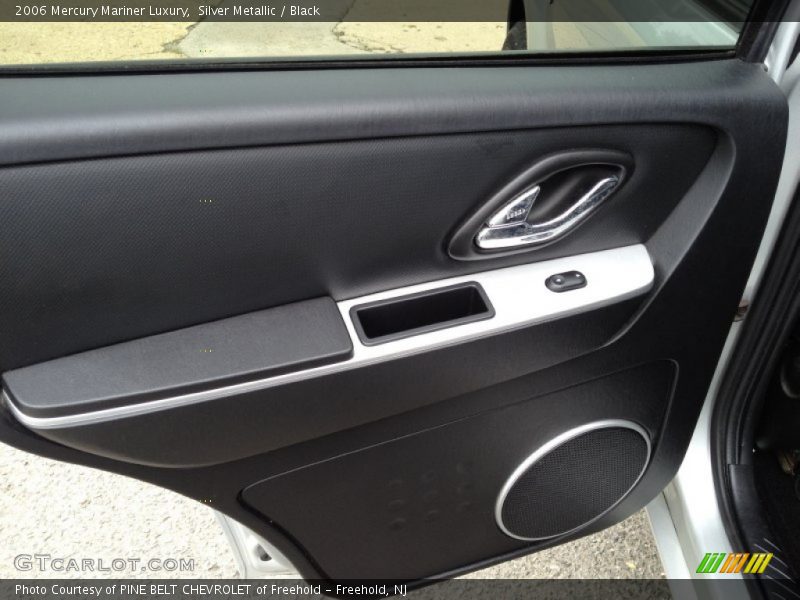 Silver Metallic / Black 2006 Mercury Mariner Luxury