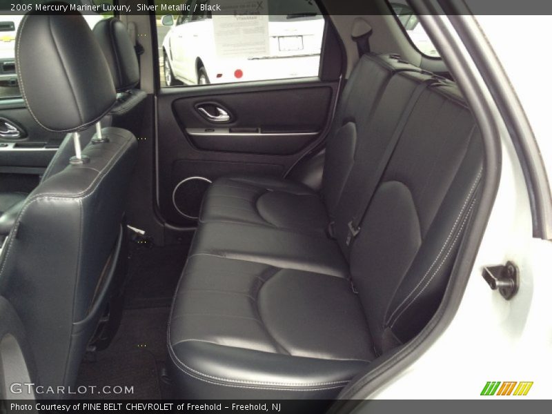 Silver Metallic / Black 2006 Mercury Mariner Luxury