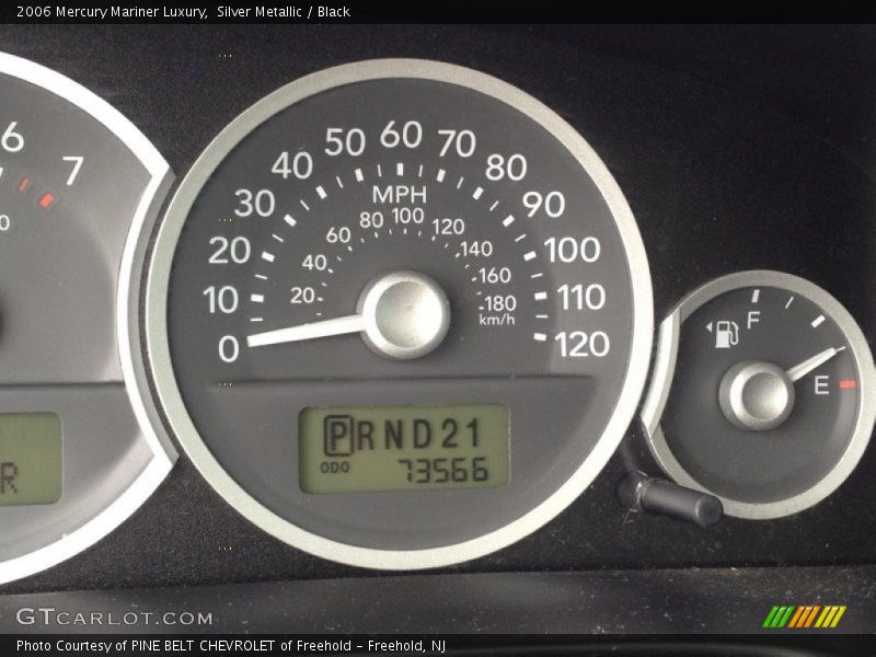 Silver Metallic / Black 2006 Mercury Mariner Luxury