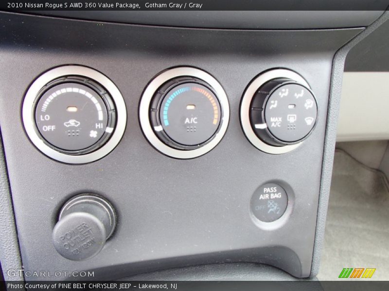 Gotham Gray / Gray 2010 Nissan Rogue S AWD 360 Value Package