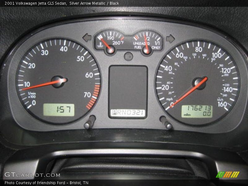 Silver Arrow Metallic / Black 2001 Volkswagen Jetta GLS Sedan