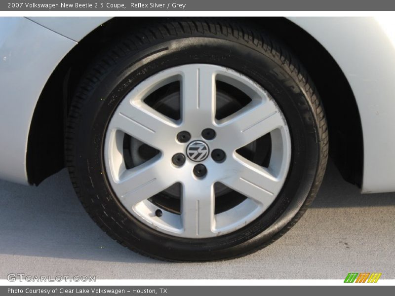 Reflex Silver / Grey 2007 Volkswagen New Beetle 2.5 Coupe