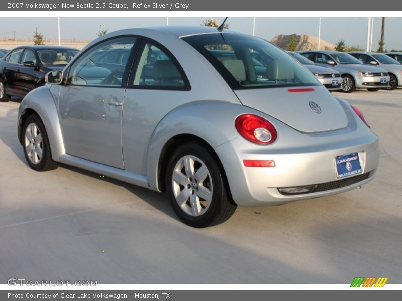 Reflex Silver / Grey 2007 Volkswagen New Beetle 2.5 Coupe